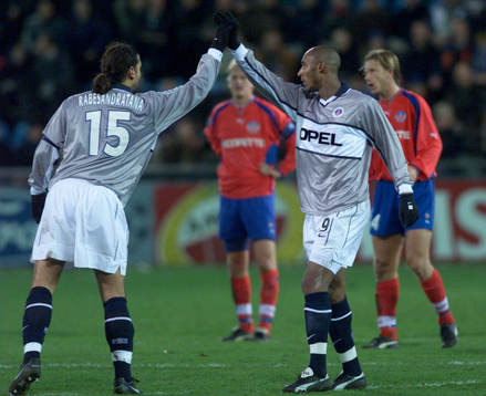 Eric Rabesandratana och Nicolas Anelka, Paris
