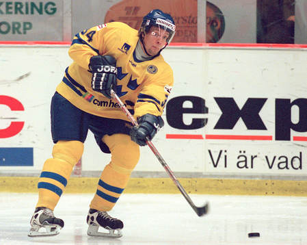 Daniel Tjärnqvist, Sverige