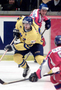 Kristian Huselius, Sverige