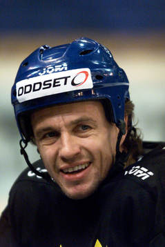Fredrik Olausson, Sverige