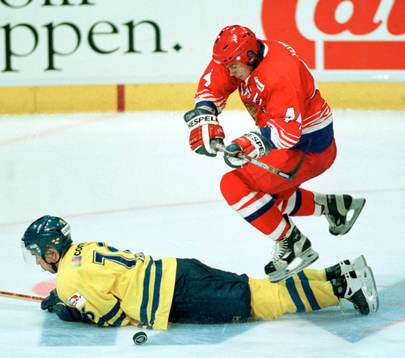 Valeri Karpov, Ryssland och Nichlas Falk, Sverige