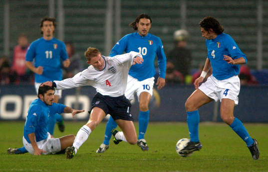 Nicky Butt, England och Demetrio Albertini, Italien