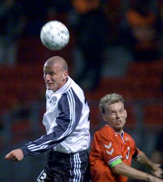 Carsten Jancker, Tyskland och Renè Henriksen, Danmark