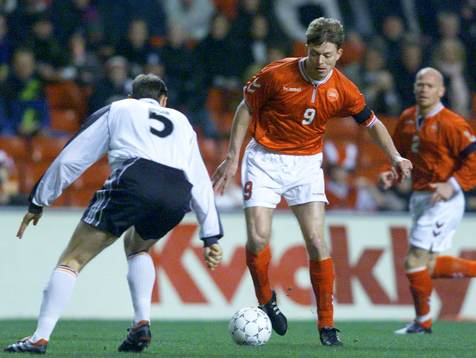 Jon Dahl Tomasson, Danmark och Jens Nowotny, Tyskland