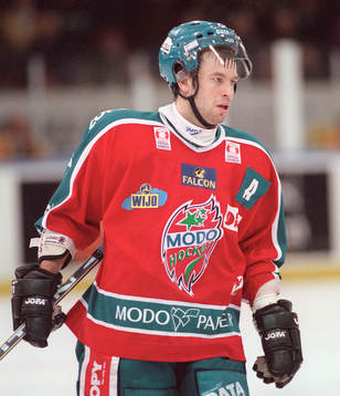 Magnus Wernblom, Modo