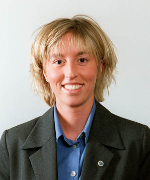 Domare, Helen Caro