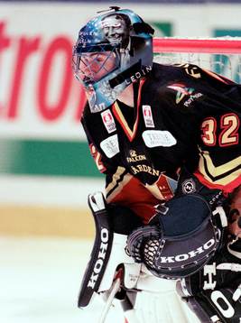 Mikael Tellqvist (Hjälm, Tomas Ledin)
