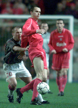 Pär Zetterberg, Olympiakos, mot Liverpools Dietmar Hamann