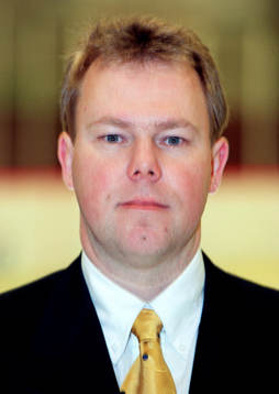 Mikael Tisell, assisterande coach
