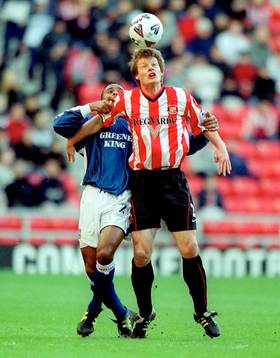 Stefan Schwarz, Sunderland och Fabian Wilnis, Ipswich