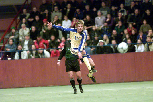 Debutanten Tobias Grahn, Sverige
