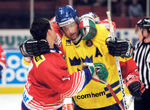 Mikael Renberg, Sverige