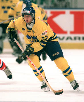 Kristian Huselius, Sverige