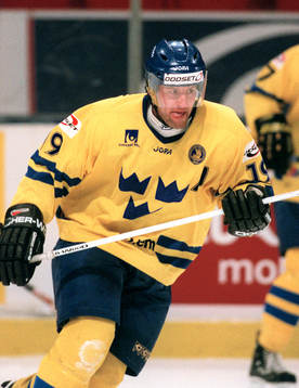 Mikael Renberg,Sverige