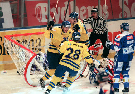 Mathias Johansson, Sverige, jublar