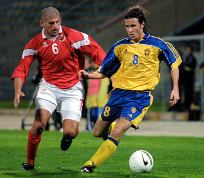 Yksel Osmanovski, Sverige