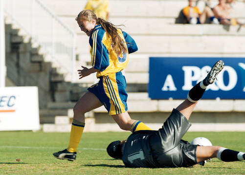 Emma Lindqvist, Sverige