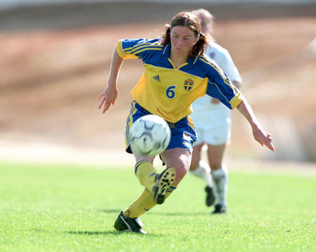Malin Moström, Sverige