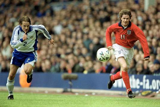 Steve McManaman, England och Petri Pasanen, Finland