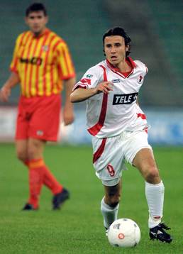 Yksel Osmanovski, Bari