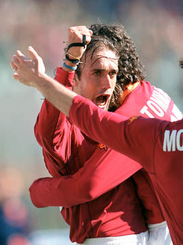 Fotboll, Italienska Serie A, Gabriel Batistuta, Roma (jubel)