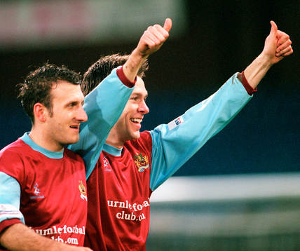 Glen Little och Gareth Taylor, Burnley, jublar (jubel)
