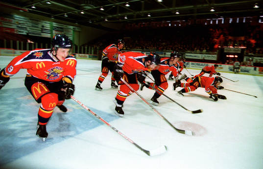 Hockey, Halmstad Hammers - IF Mölndal, Halmstads uppvaktar