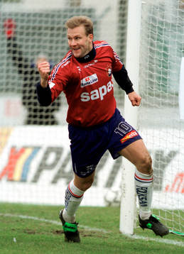 Joachim Karlsson (jubel)
