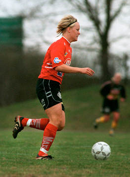16-åriga Nilla Fischer, Wä