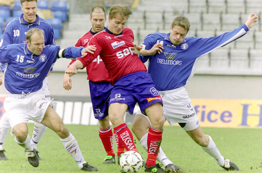 Trelleborgs Tommi Grönlund (t v) och Mika Kottila mot