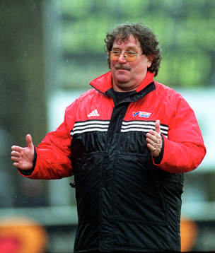 fotboll, superettan, Assyriska. Peter Antoine