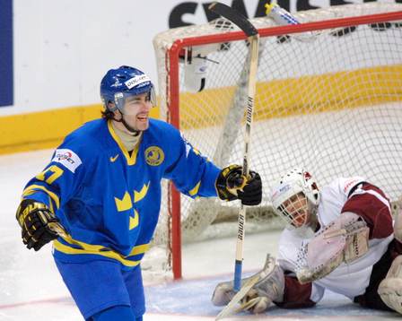 Mathias Johansson jublar