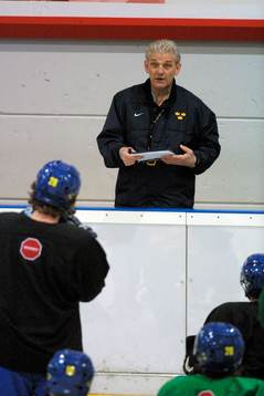 Ishockey, VM, Sverige, Hardy Nilsson har genomgång