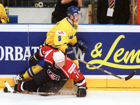 Kristofer Ottosson, Sverige