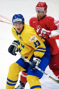 Fredrik Modin, Sverige crosscheckas i ryggen