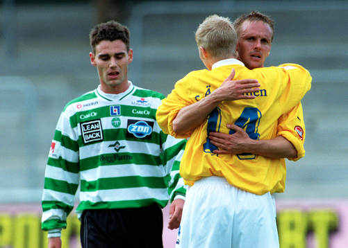 Jonas Danielsson kramar om Johan Åkesson (14) , Malmö,