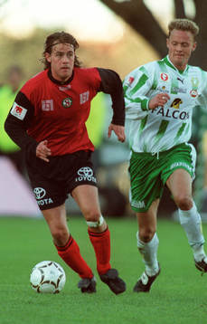 Gustaf Andersson, Örebro jagas av Peter Markstedt, Hammarby