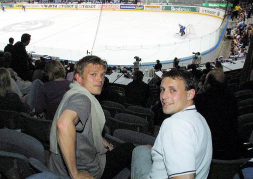 Marcus Allbäck och lagkamraten Mika Nurmela
