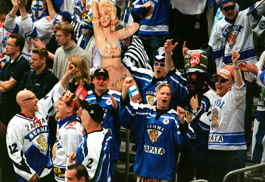 Bläddra bland fler bilder av Ishockey, VM, Finland - Sverige 