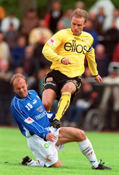 Jesper Bengtsson, Elfsborg går hårt åt Tommi Grönlund i