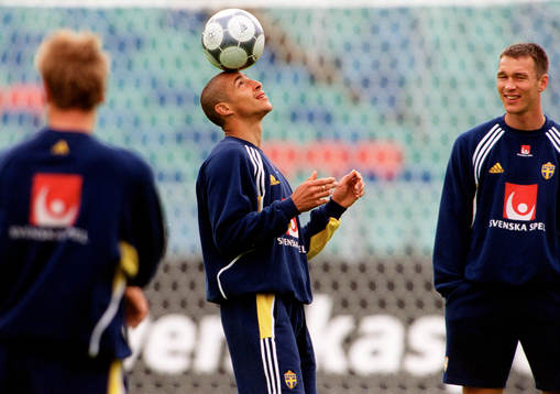 Henrik Larsson, (Henke Larsson), Sverige