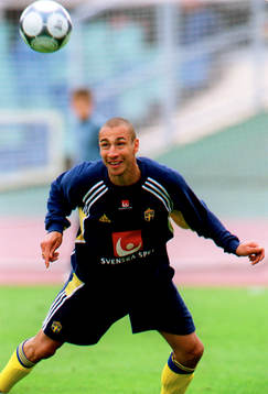 Henrik Larsson, (Henke Larsson), Sverige