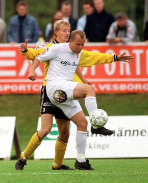Kaj Eskelinen, Café Opera och Patrik Rosengren, Mjällby