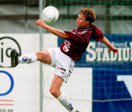Daniel Bernhardsson, Gefle IF