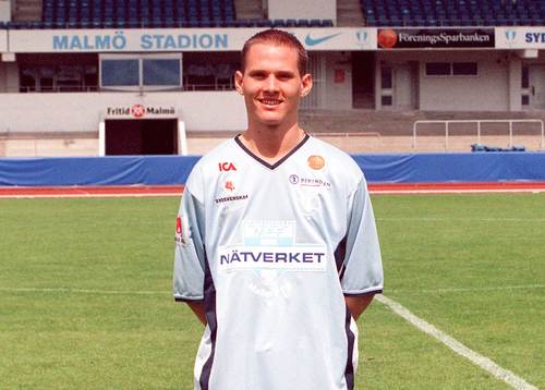Fotboll, Malmö. Ny i MFF. Jon Jönsson byter klubb från