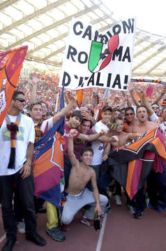 Fotboll, Italiensk, Roma italienska mästare