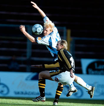 fotboll allsvenskan AIK - Halmstad. Petter Hansson och