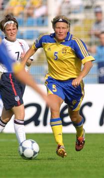 Kristin Bengtsson, Sverige och Karen Burke, England