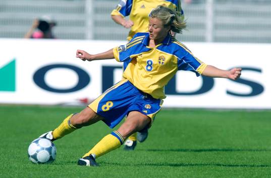 Tina Nordlund, Sverige