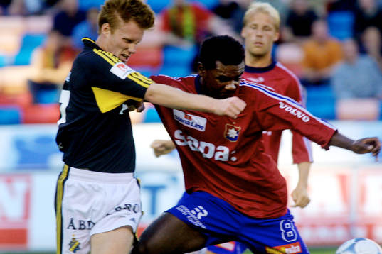 Patrik Andersson, AIK och Mike Owusu, Örgryte